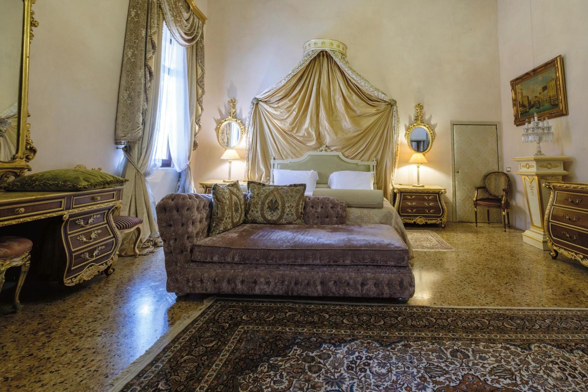 Palazzo Ca' Bernardo By Francesco Molon Hotel เวนิส ภายนอก รูปภาพ