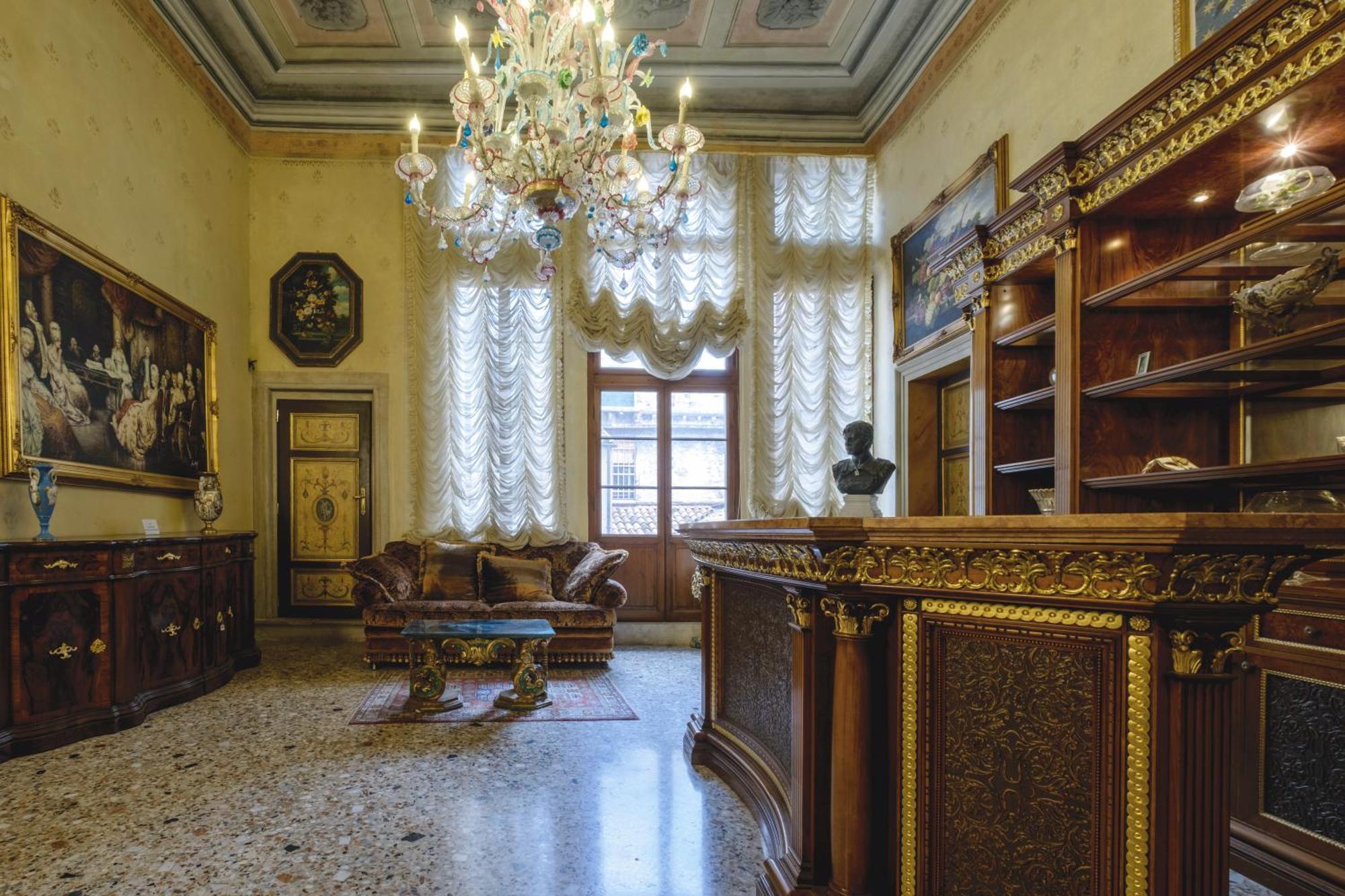 Palazzo Ca' Bernardo By Francesco Molon Hotel เวนิส ภายนอก รูปภาพ