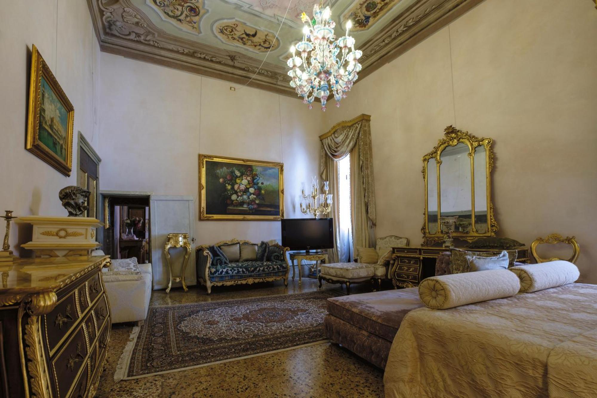 Palazzo Ca' Bernardo By Francesco Molon Hotel เวนิส ภายนอก รูปภาพ